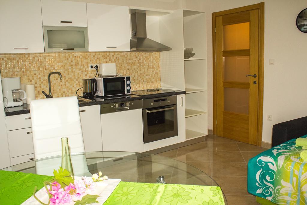 Vasto Apartments Kastela Room photo