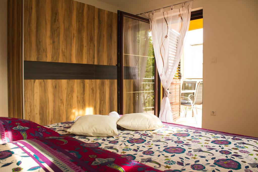 Vasto Apartments Kastela Room photo