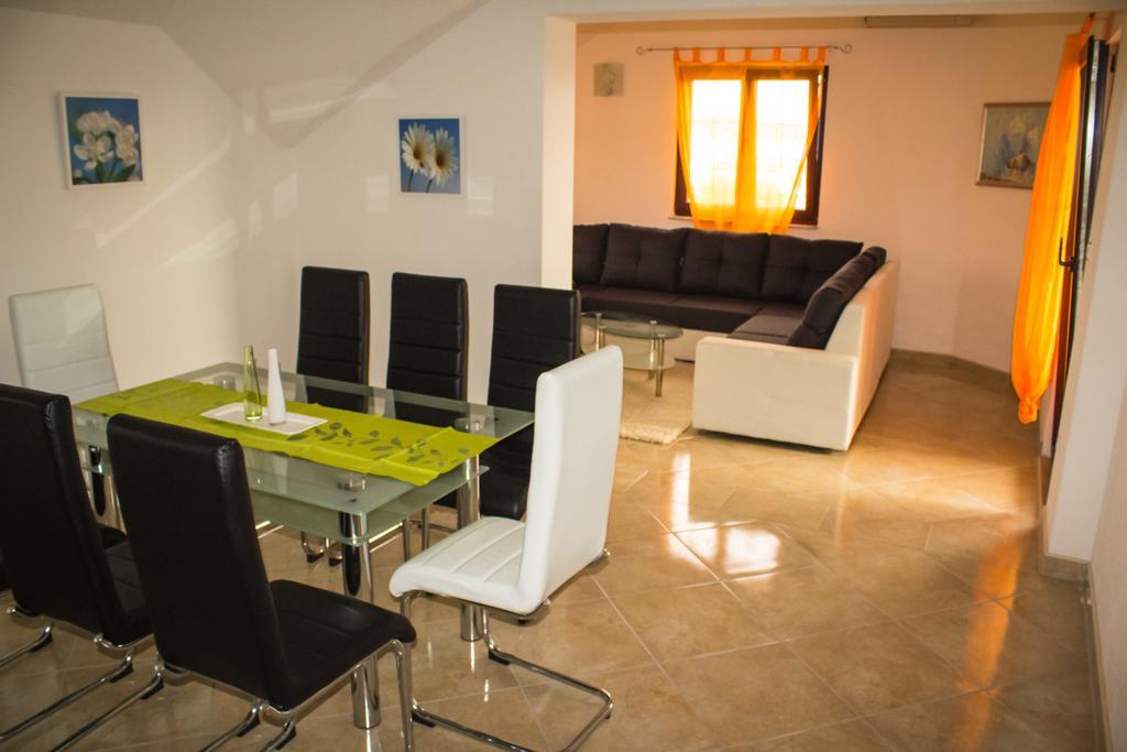 Vasto Apartments Kastela Room photo